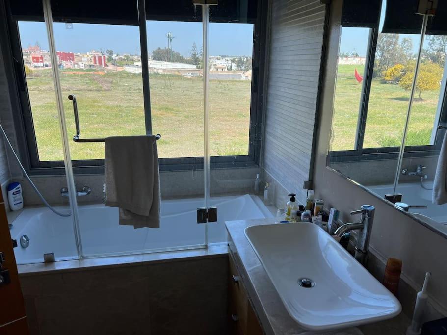 Villa De Luxe Piscine Privee 卡萨布兰卡 外观 照片